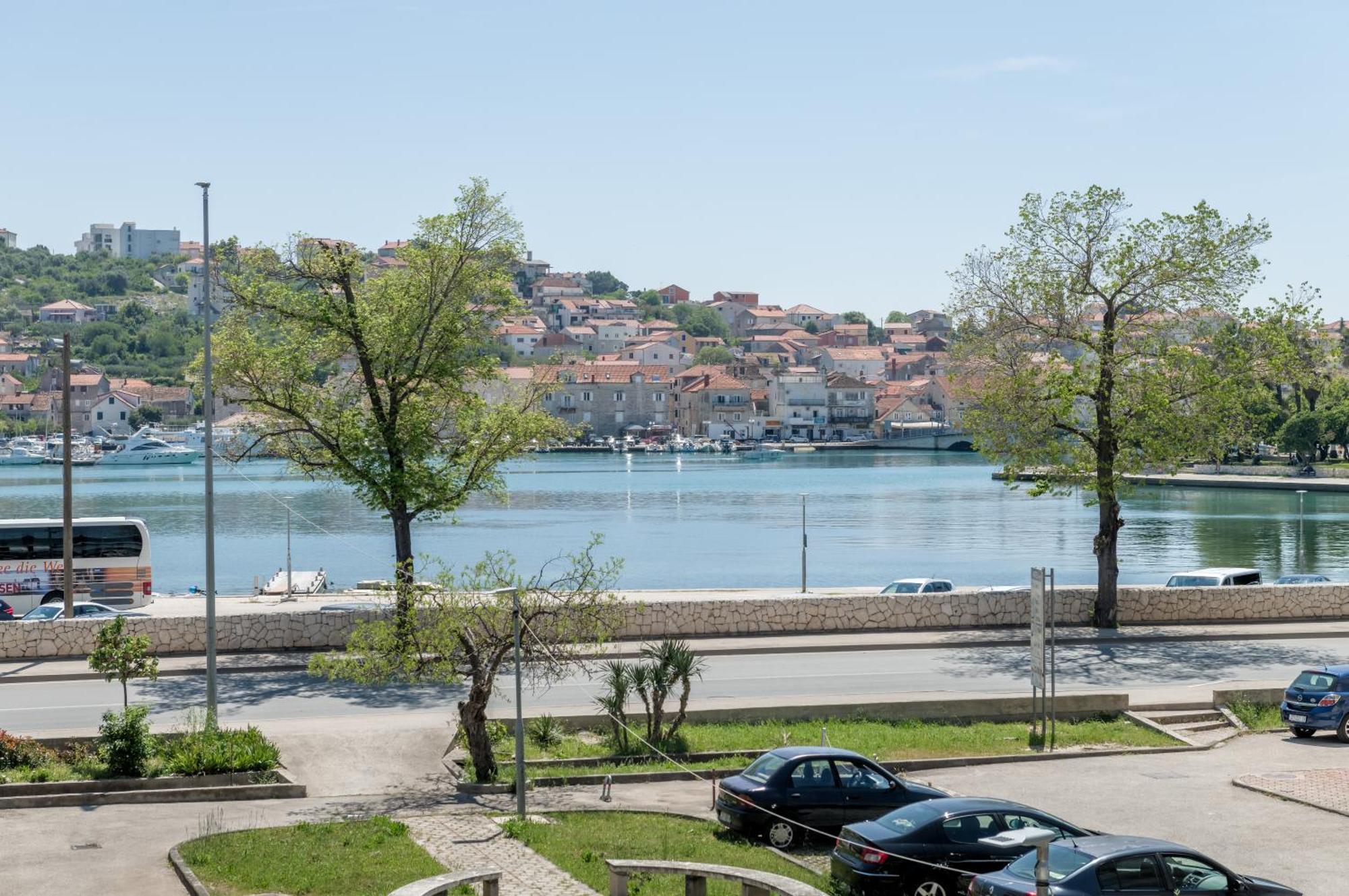 Apartman Casa Vecchia Trogir Exterior foto