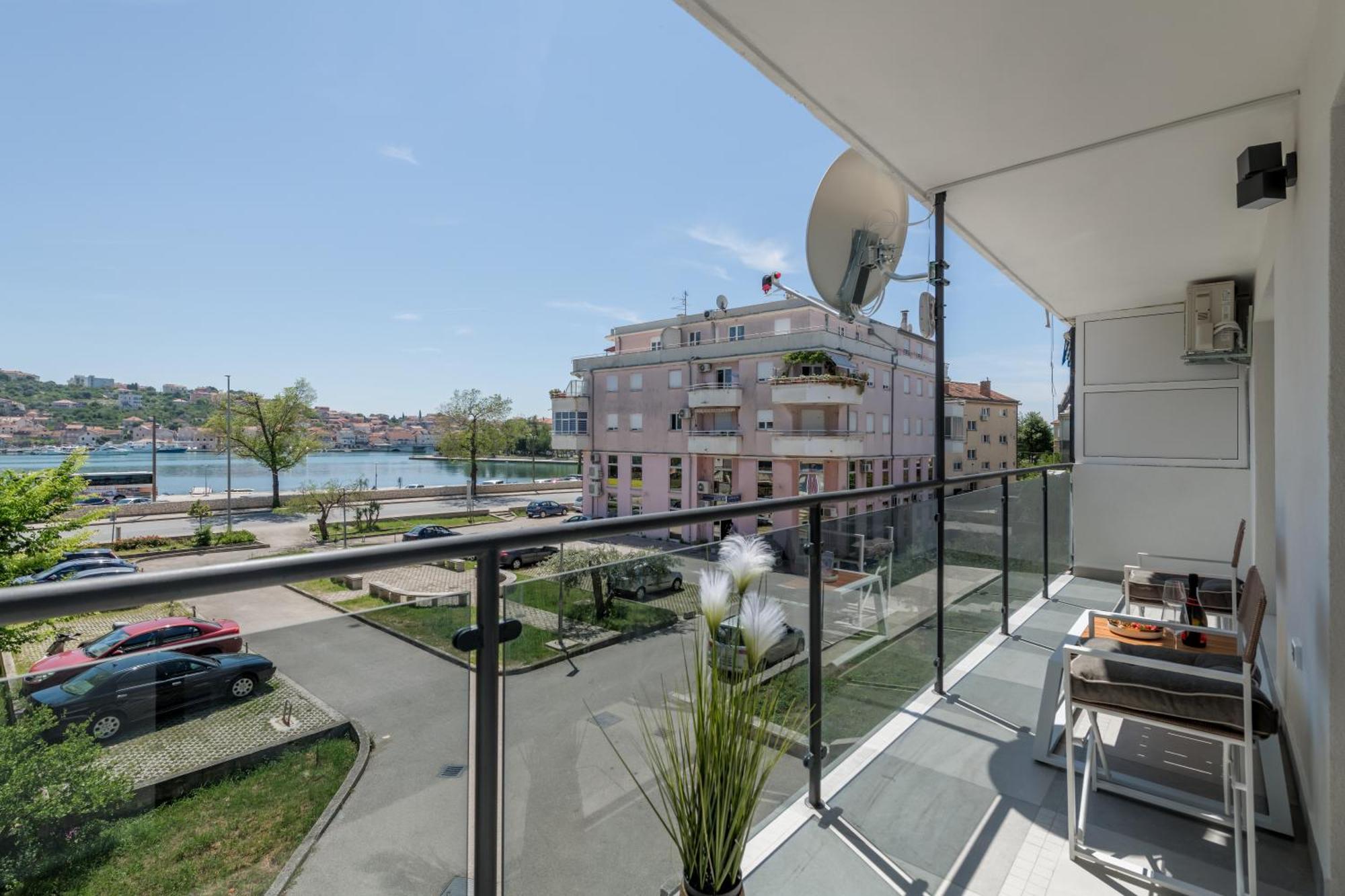 Apartman Casa Vecchia Trogir Exterior foto